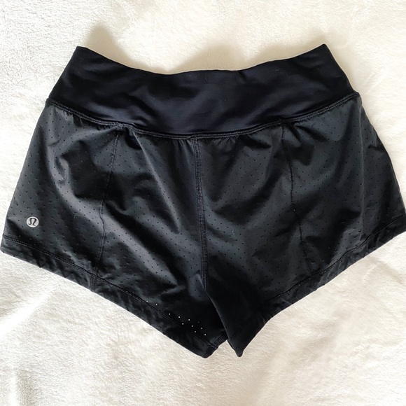 Lululemon Shorts - Picture 3 of 4